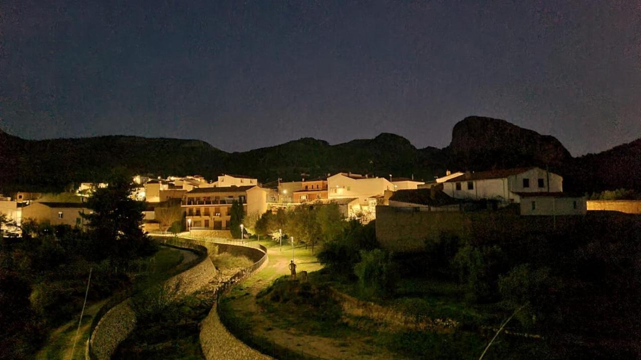 Casas Rurales Los Guerrero B Пеньяррубия Экстерьер фото
